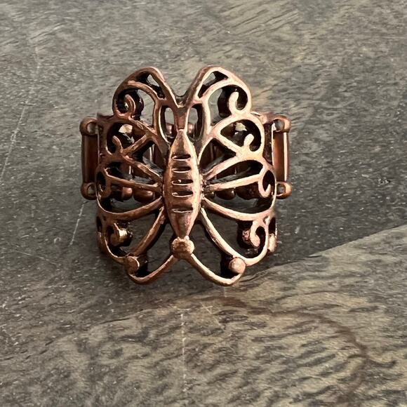 🍭6/$30 Bronze butterfly metallic cut out stretch ring - Picture 5 of 6